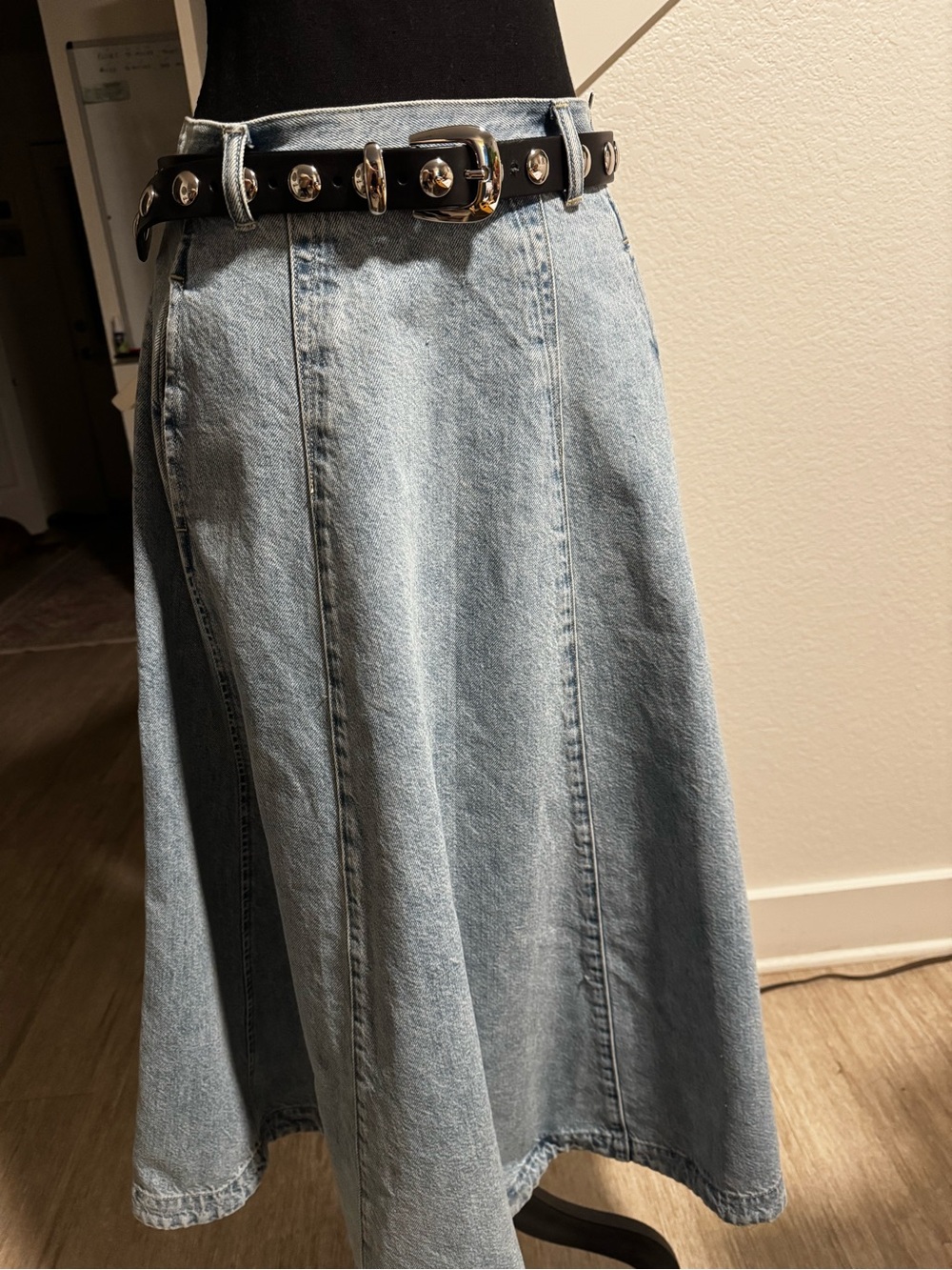 Madewell Light Blue Denim A-Line Midi Skirt with Madewell studded belt